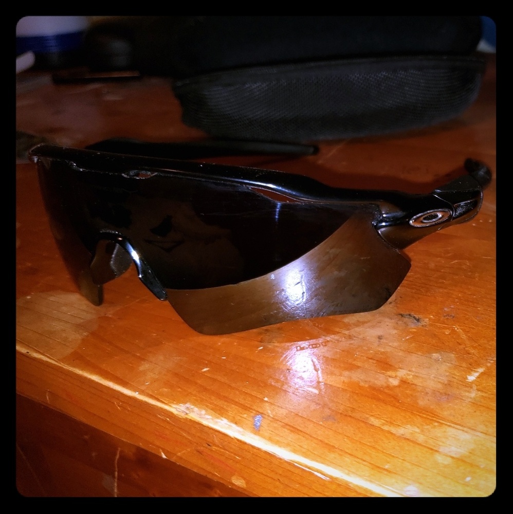 Oakley Radar sunglasses polarized